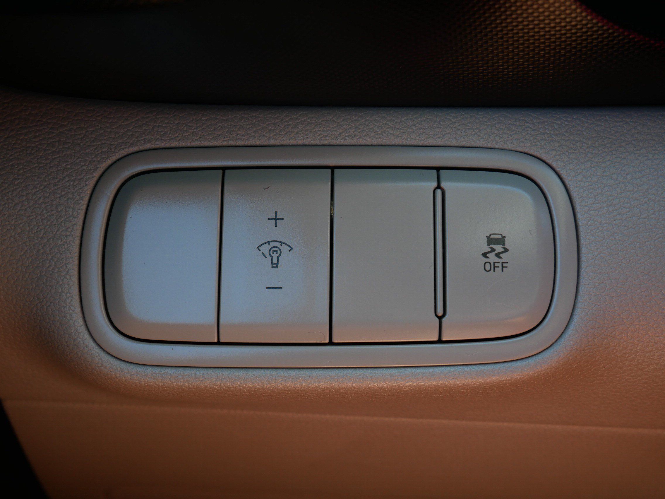 Used 2026 Hyundai Venue SEL FWD image 26
