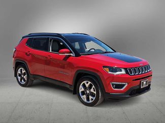 Used 2018 Jeep Compass Limited w/ Navigation Group FWD video 2