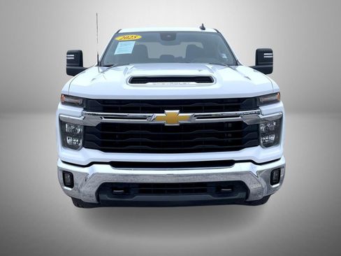 Certified 2025 Chevrolet Silverado 2500 LT w/ Convenience Package AWD/4WD image 2