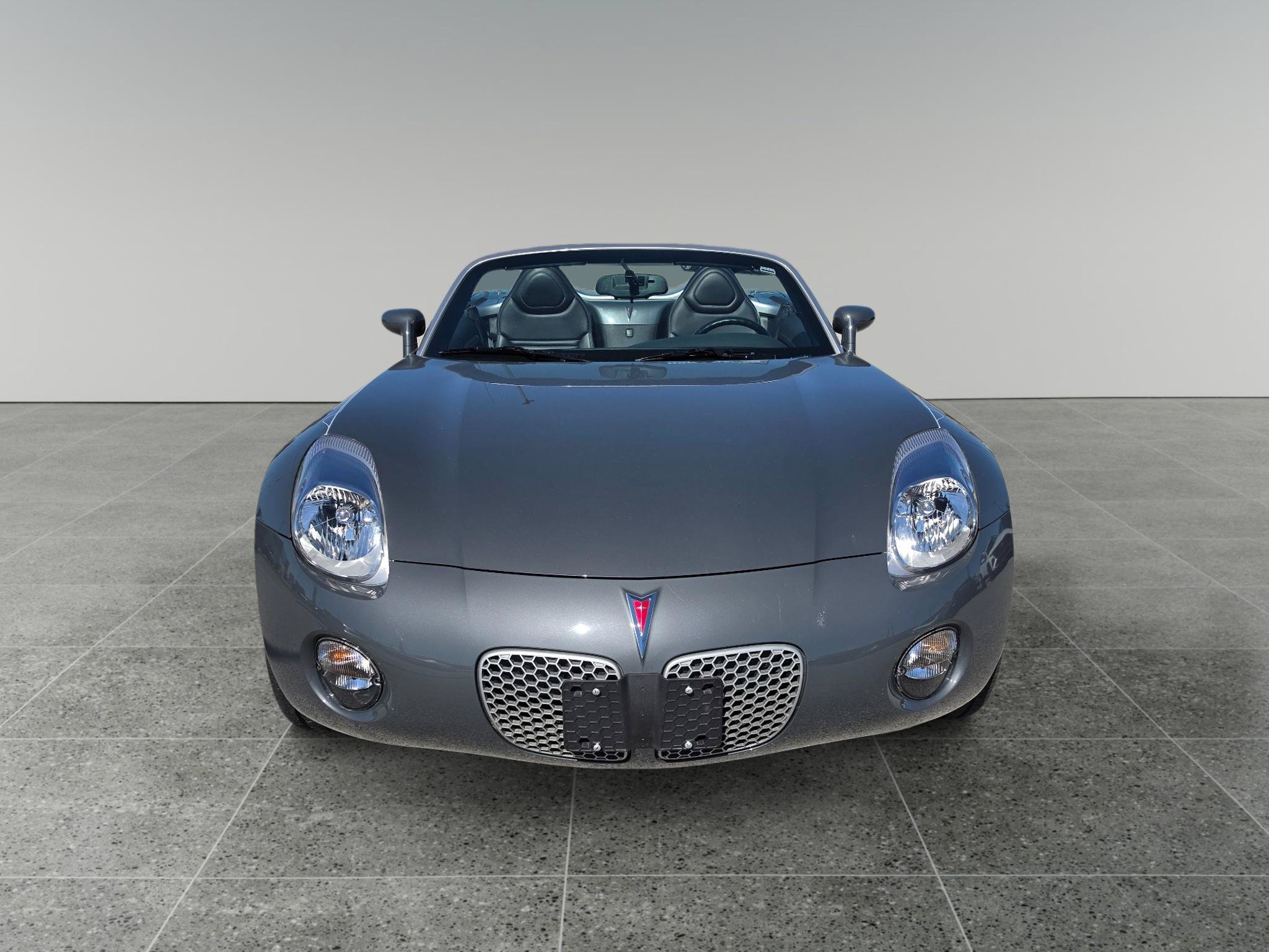 Used 2008 Pontiac Solstice Convertible w/ Premium Package RWD image 9