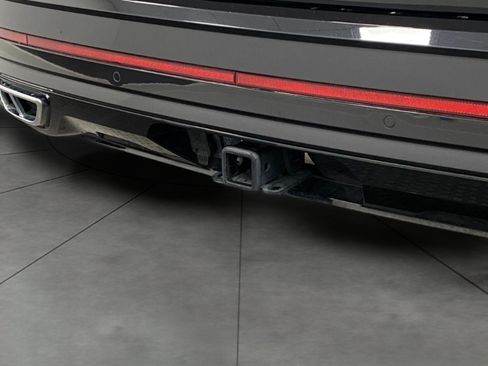 Certified 2025 Volkswagen Atlas SEL Premium R-Line AWD/4WD image 4