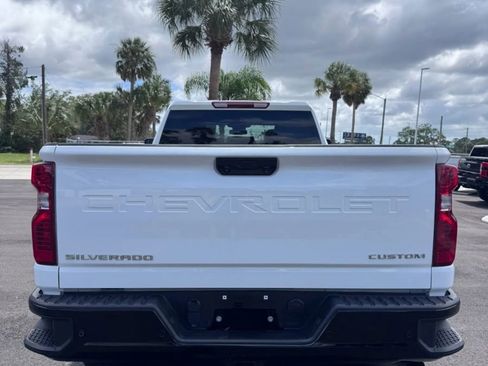Used 2025 Chevrolet Silverado 2500 Custom w/ Custom Value Package AWD/4WD image 6
