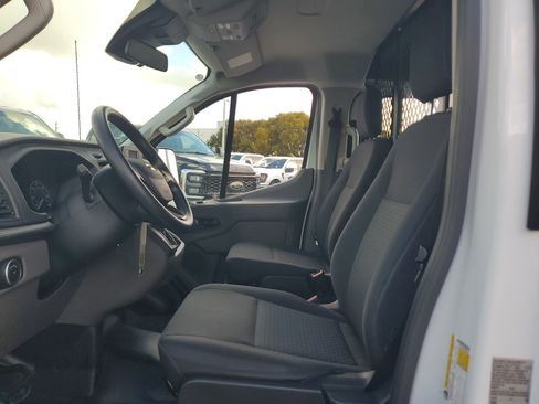Used 2024 Ford Transit 250 Low Roof w/ Exterior Upgrade Package image 11