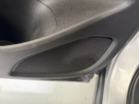 Used 2019 Mitsubishi Eclipse Cross LE AWD/4WD image 13
