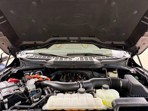 Used 2024 Ford F150 Lariat w/ Equipment Group 502A High AWD/4WD image 59