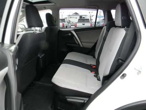 Used 2016 Toyota RAV4 XLE w/ Convenience Package AWD/4WD image 20