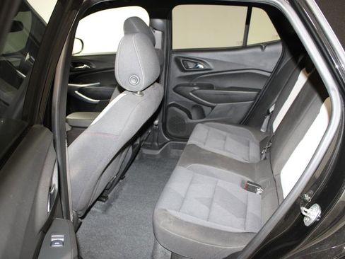 Used 2024 Chevrolet Trax RS w/ Driver Confidence Package image 17