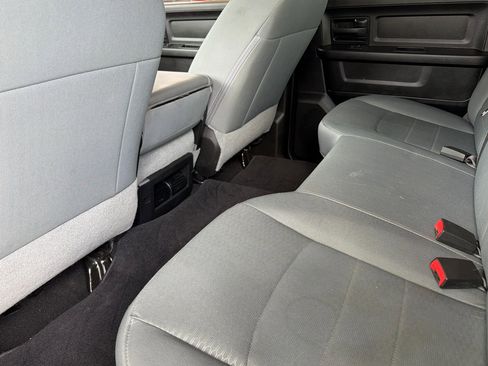 Used 2018 RAM 2500 Tradesman w/ Chrome Appearance Group AWD/4WD image 11