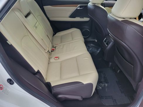 Used 2017 Lexus RX 350 350 w/ Premium Package image 15