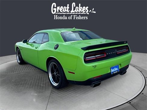 Used 2015 Dodge Challenger R/T Plus image 3