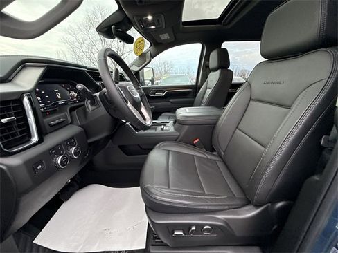 Used 2025 GMC Sierra 2500 Denali w/ Denali Reserve Package image 20