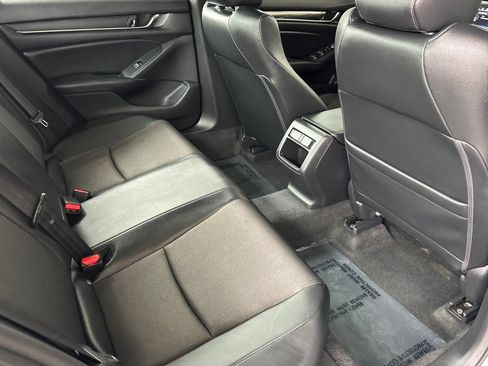 Used 2022 Honda Accord Sport image 18