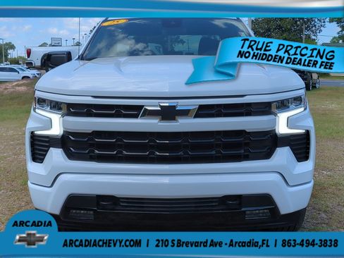 Used 2025 Chevrolet Silverado 1500 RST RWD image 9