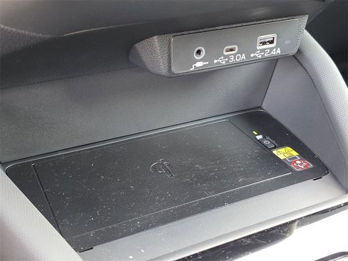 New 2025 Subaru Forester Limited image 24