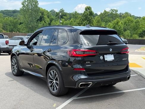 Used 2022 BMW X5 M50i w/ Parking Assistance Package AWD/4WD image 9