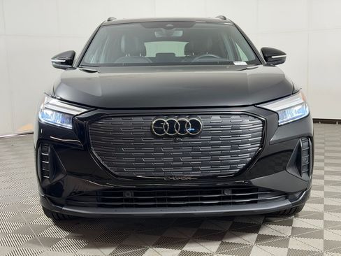 Used 2025 Audi Q4 e-tron Premium w/ Convenience Package RWD image 6