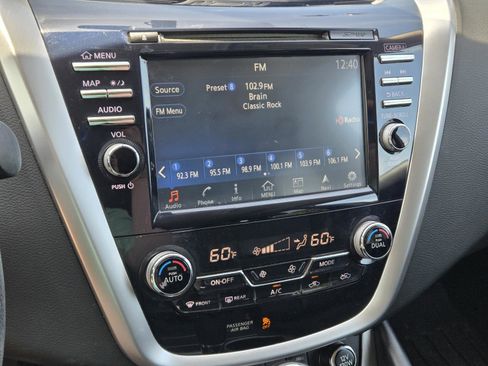 Used 2017 Nissan Murano SL w/ SL Technology Package FWD image 24