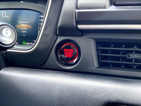 Used 2024 Honda Pilot Elite image 35