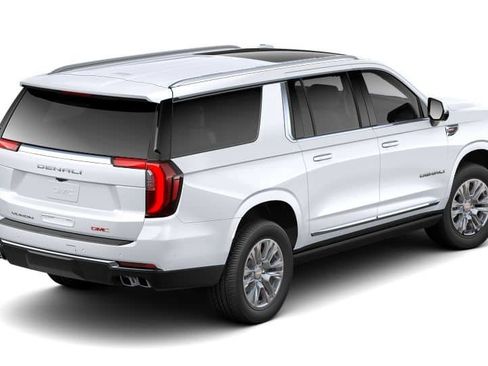 New 2026 GMC Yukon XL Denali w/ Sun & Power Step Package AWD/4WD image 6