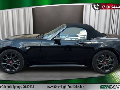 Used 2019 FIAT 124 Spider Abarth w/ Convenience Group RWD image 2