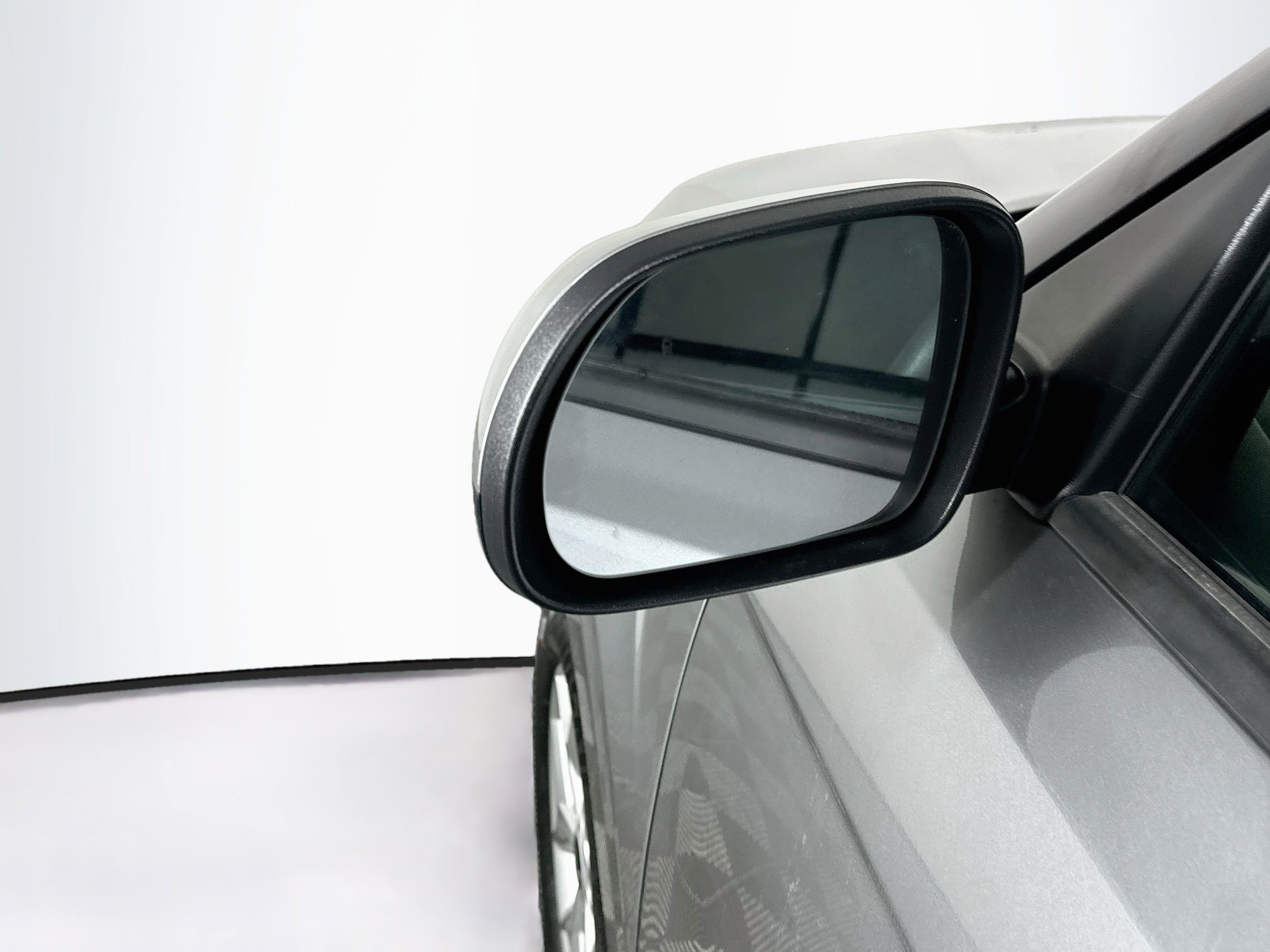 Used 2025 Kia Soul LX w/ LX Technology Package FWD image 16