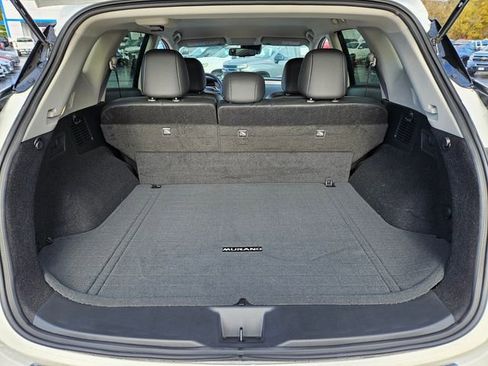 Used 2024 Nissan Murano SV image 13