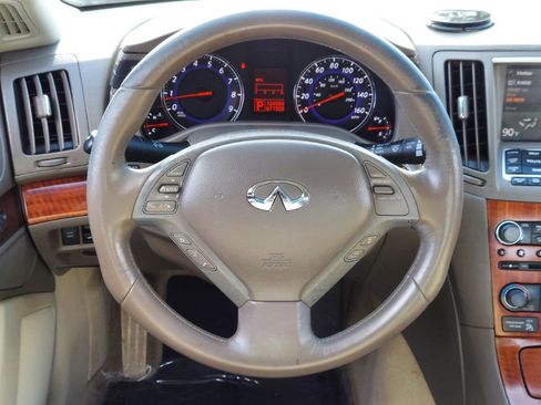 Used 2009 INFINITI G37 Sport w/ Premium Pkg image 12