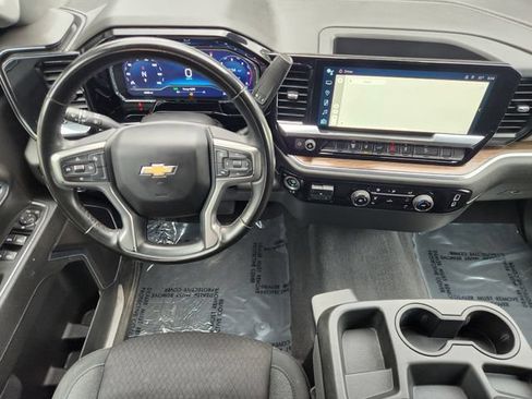 Used 2024 Chevrolet Silverado 2500 LT AWD/4WD image 29