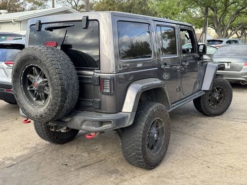 Used 2016 Jeep Wrangler Unlimited Rubicon image 5