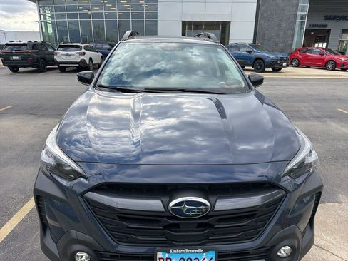 Used 2023 Subaru Outback Limited XT w/ Popular Package #2 image 3