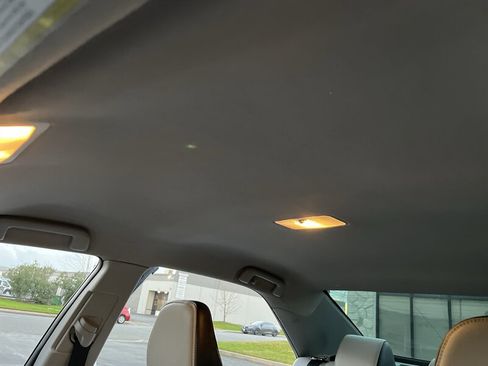 Used 2017 Toyota Camry SE image 26