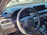 Used 2022 Kia Telluride SX w/ Towing Package image 6