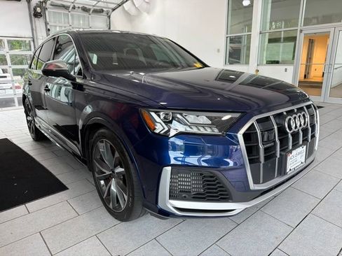 Used 2023 Audi SQ7 Prestige AWD/4WD image 6