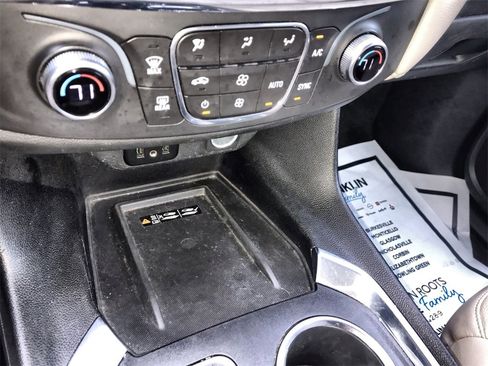 Used 2023 Chevrolet Traverse LT w/ LPO, Floor Liner Package image 17