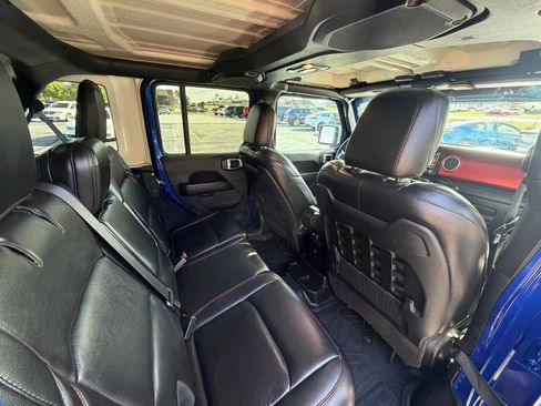 Used 2020 Jeep Wrangler Unlimited Rubicon AWD/4WD image 19