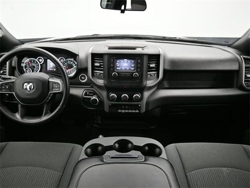 Used 2024 RAM 2500 Tradesman w/ Chrome Appearance Group image 13