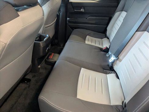 Used 2025 Toyota Tacoma TRD Off-Road image 18