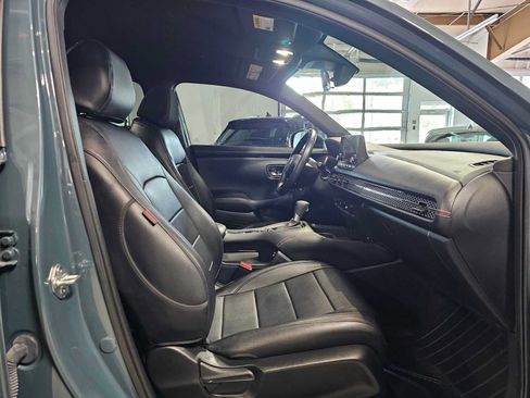 Used 2024 Honda HR-V Sport image 10