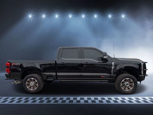 Used 2024 Ford F250 King Ranch image 2