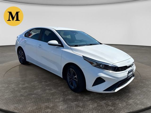 Used 2024 Kia Forte LXS FWD image 8