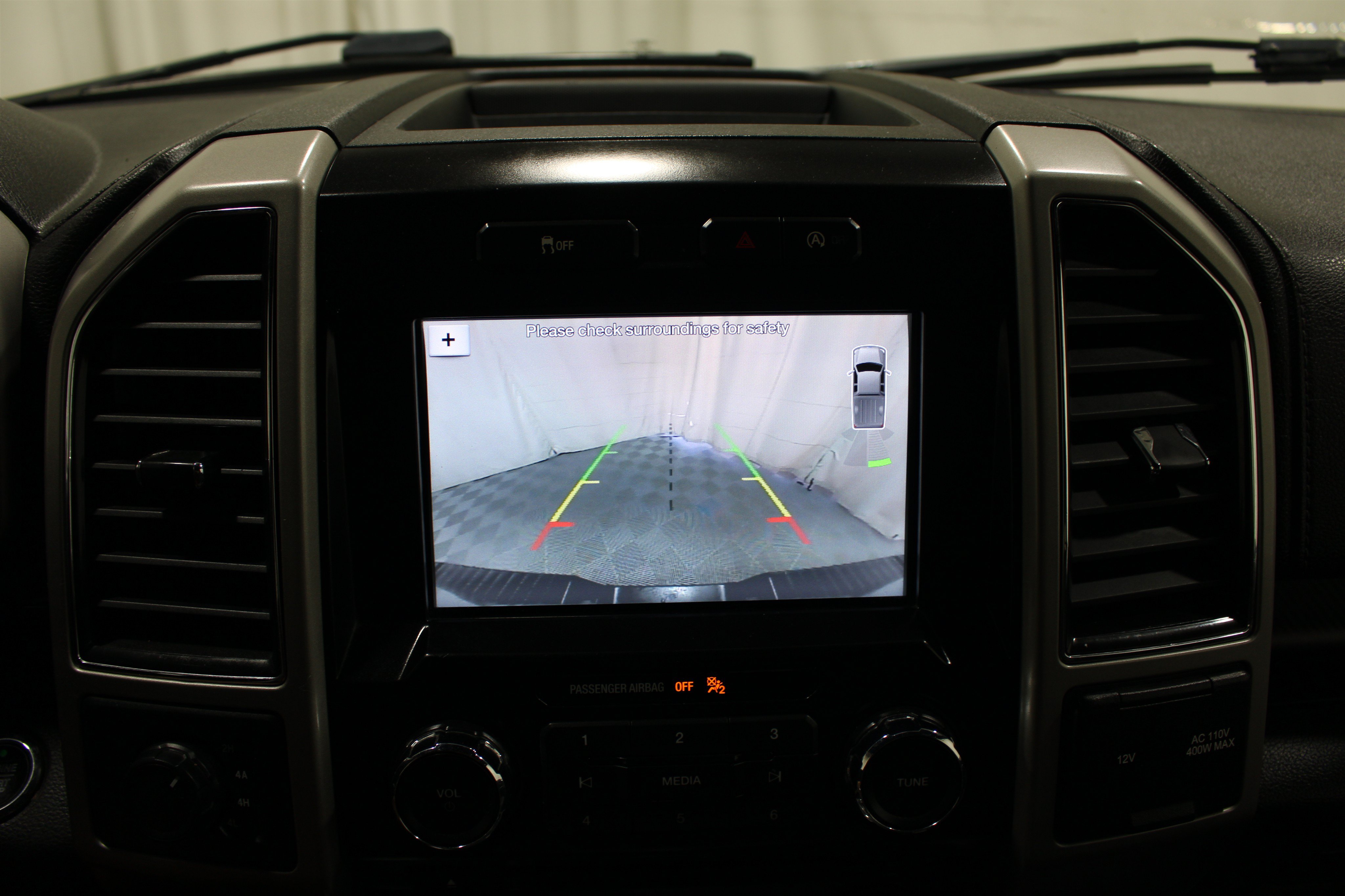 Used 2018 Ford F150 Lariat AWD/4WD image 16