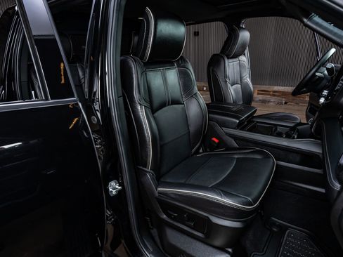 Used 2024 RAM 3500 Limited image 28