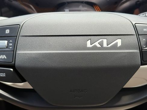 New 2026 Kia Sportage EX FWD image 28