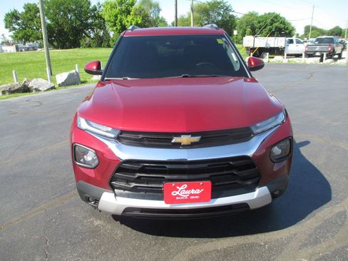 Used 2023 Chevrolet TrailBlazer LT w/ Convenience Package FWD image 12