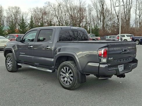 Used 2023 Toyota Tacoma Limited image 6