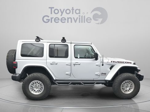 Used 2023 Jeep Wrangler Unlimited Rubicon w/ Steel Bumper Group AWD/4WD image 17