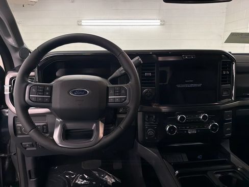 New 2026 Ford F250 Lariat w/ Tremor Off-Road Package AWD/4WD image 8