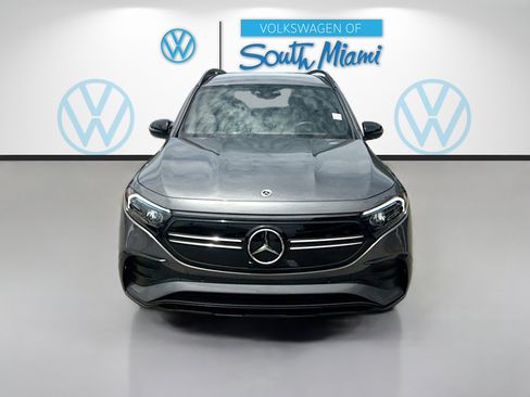 Used 2023 Mercedes-Benz EQB 300 4MATIC image 2