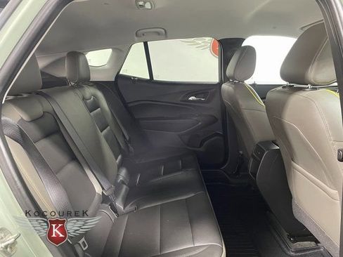 Used 2024 Chevrolet Trax ACTIV w/ Driver Confidence Package FWD image 22