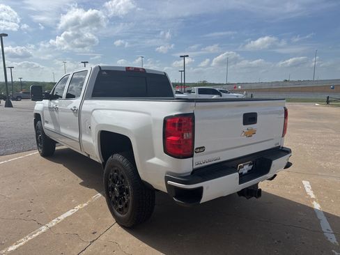 Used 2018 Chevrolet Silverado 2500 LTZ w/ Custom Sport Edition AWD/4WD image 5